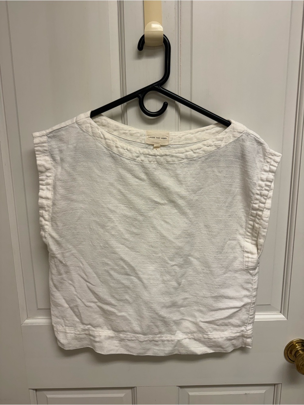 Laude the Label Boxy White Linen Blend Cap Sleeve Top